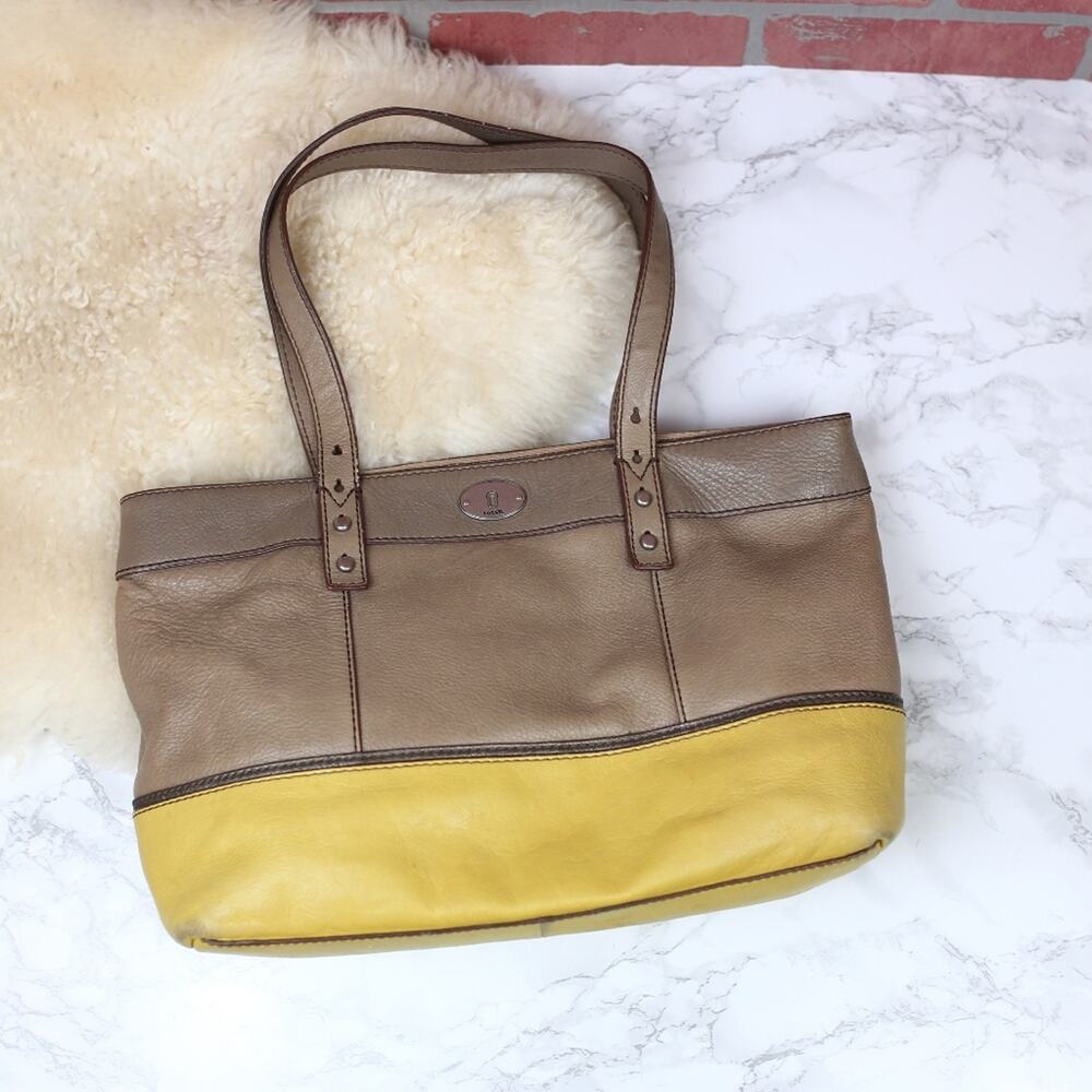 Fossil Long Live Vintage Taupe Tan Yellow Leather Hunter Tote Shoulder Bag